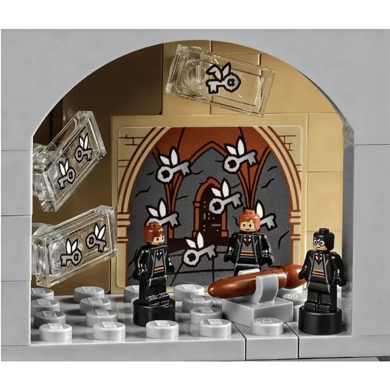 Harry Potter Brick Set Hogwarts Castle Compatible 71043 - Image 4